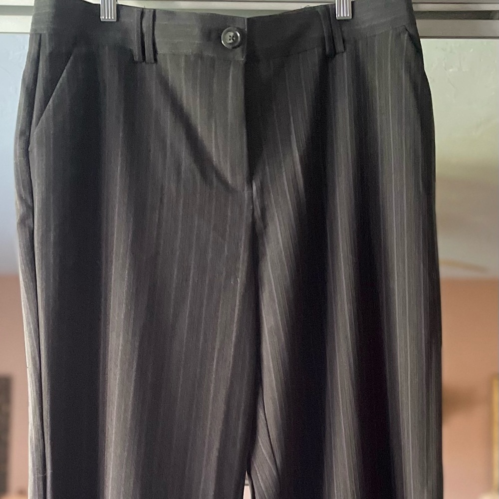Lk New Laura Scott Classic Pin Stripe Trousers in Charcoal w Subtle Lavender 14